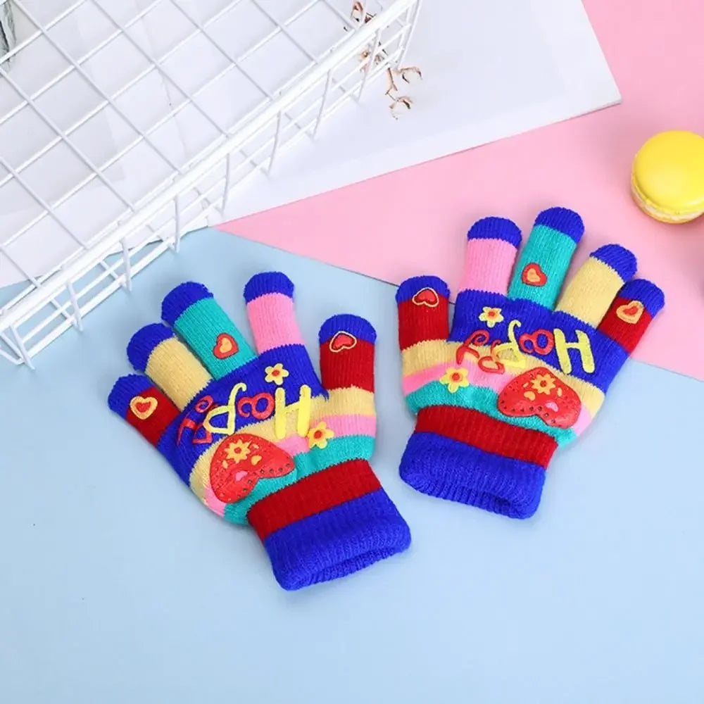 Funny Cartoon Baby Mittens Winter Warm Kids Girl Gloves Children Knitted Mitten Kids Outdoors Thicken Gloves 3-7 Years
