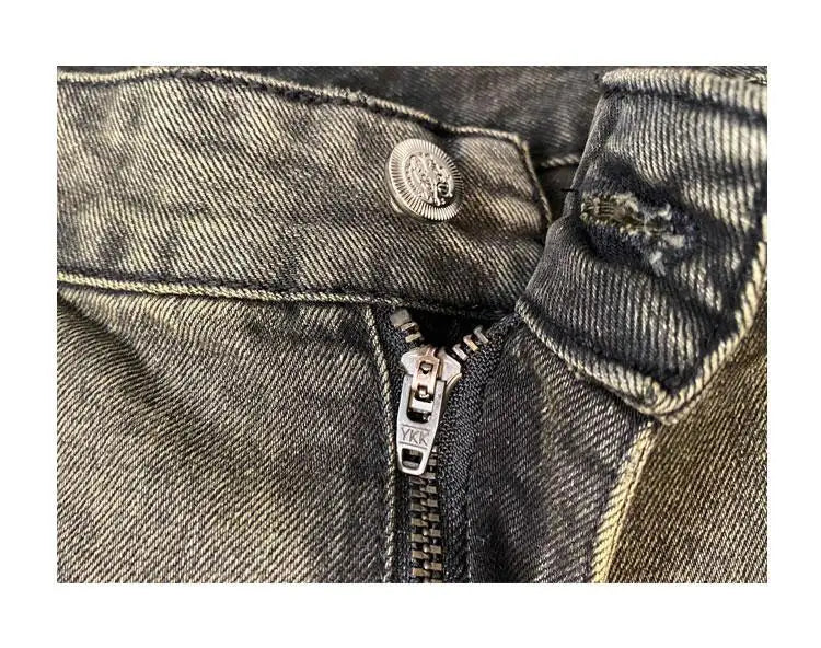 Men's New Button Zipper Pocket Straight Loose Five-point Casual Wash Retro Yellow Mud Ripped Denim Shorts